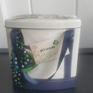 Girl Scouts Navy & Cream Insulated Storage Tote